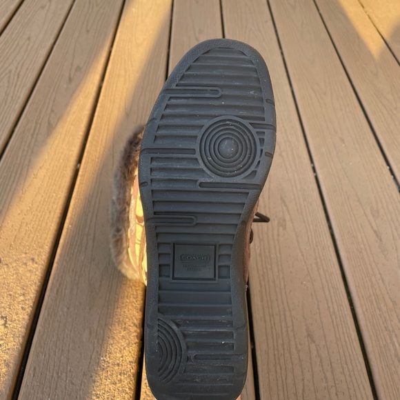 Coach Boots - Picture 7 of 9